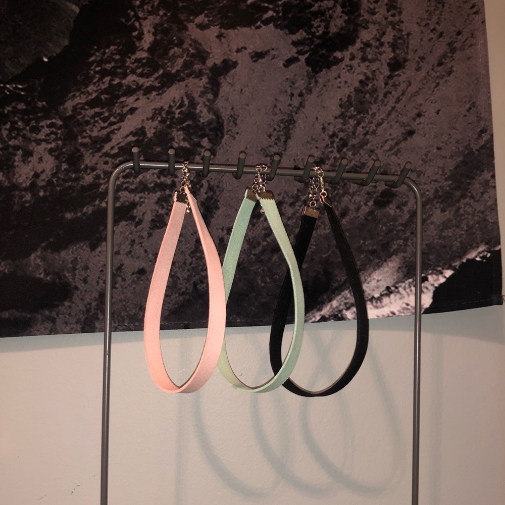 chokers (set of three)